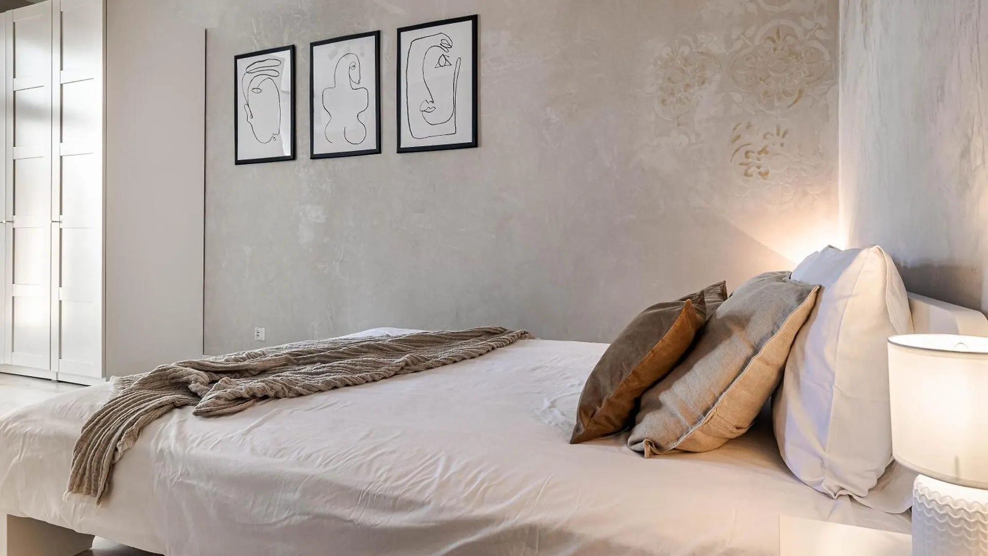 SPACIOUS&quiet Apt - Old Town&Kazimierz Kraków Apartament